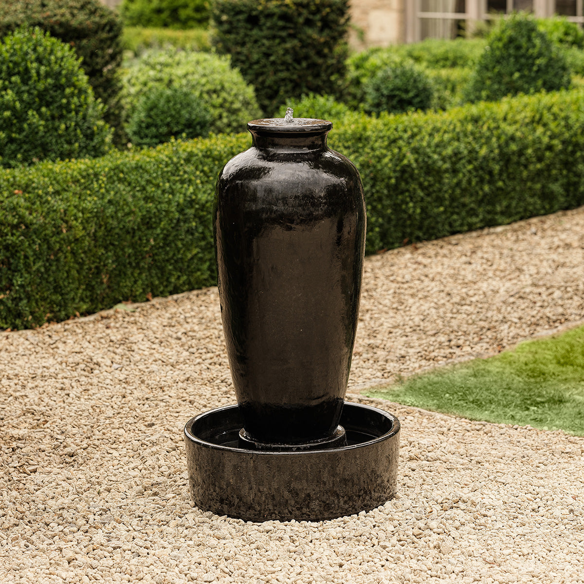 Anais Tall | Urn Water Feature