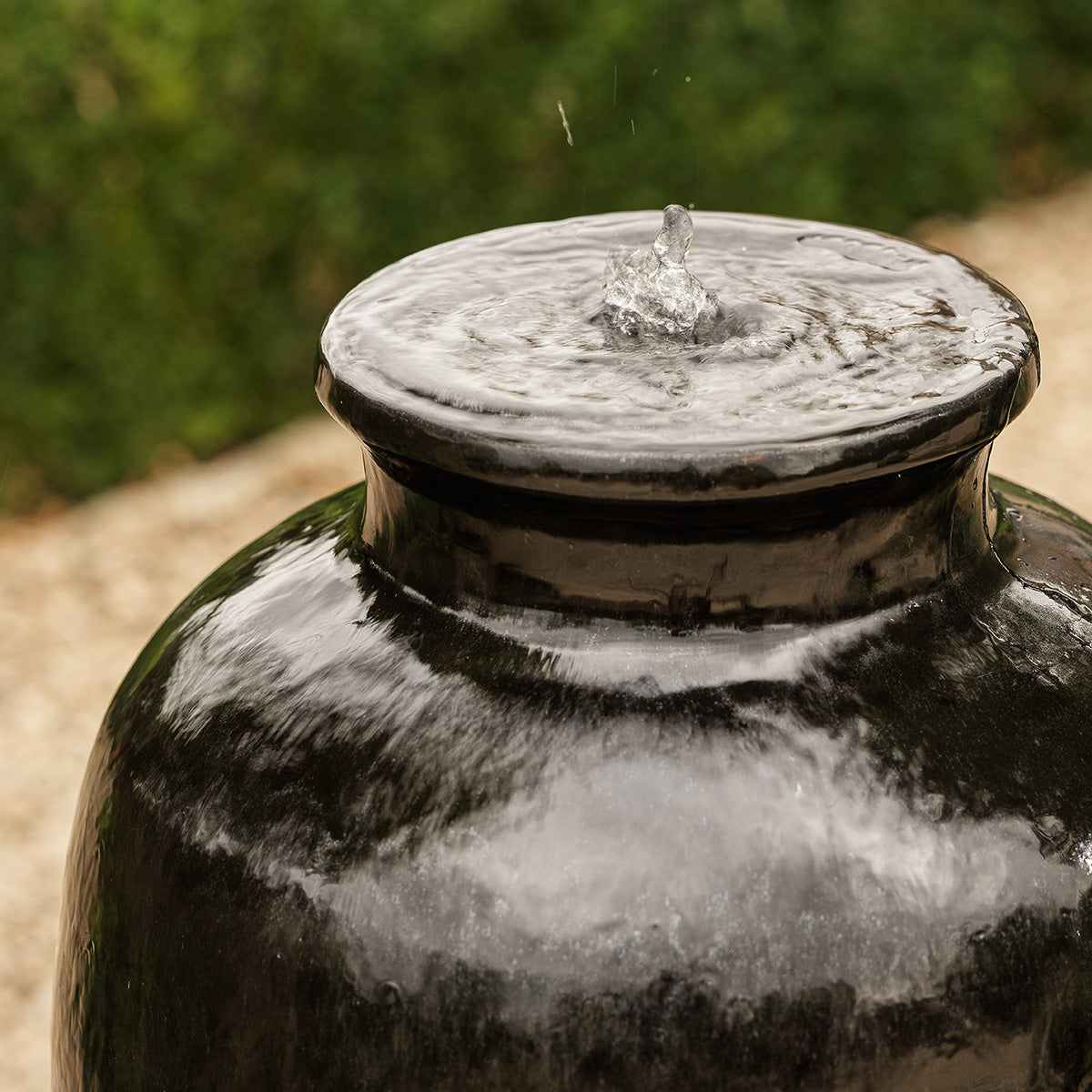 Anais Tall | Urn Water Feature