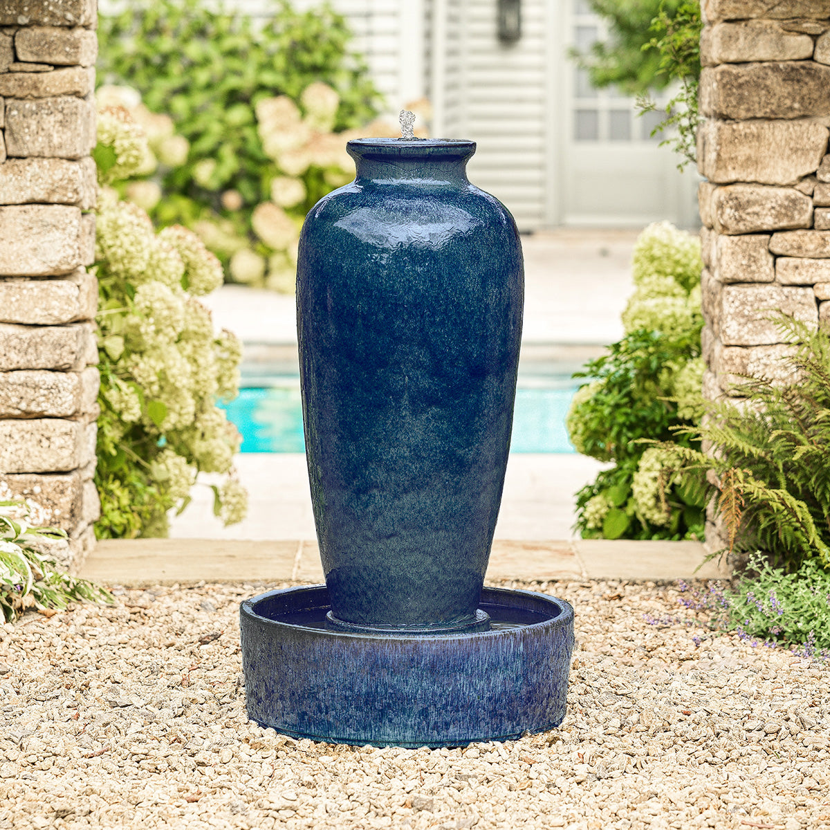Anais Tall | Urn Water Feature
