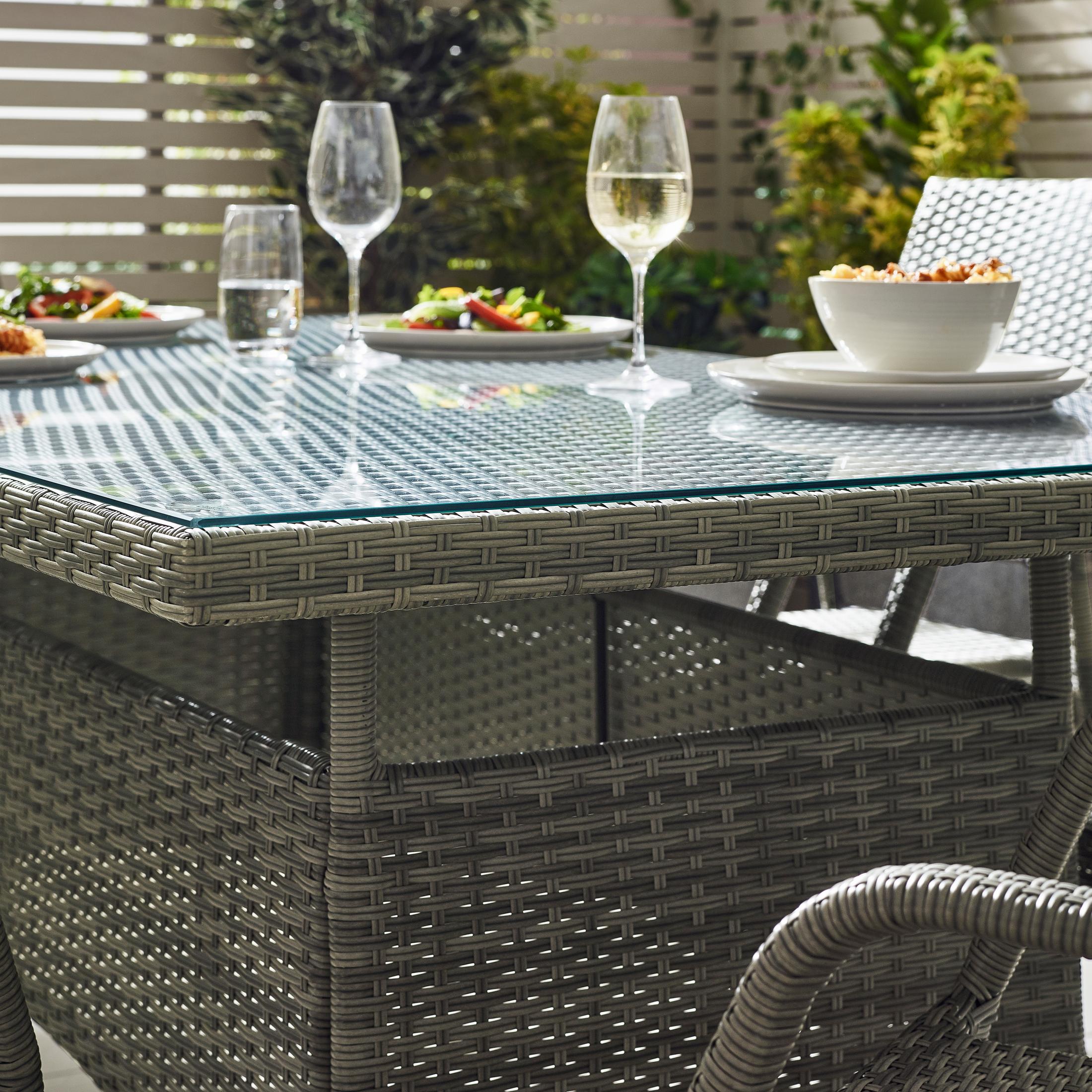Antigua Grey Rattan 6 Seat Garden Dining Set