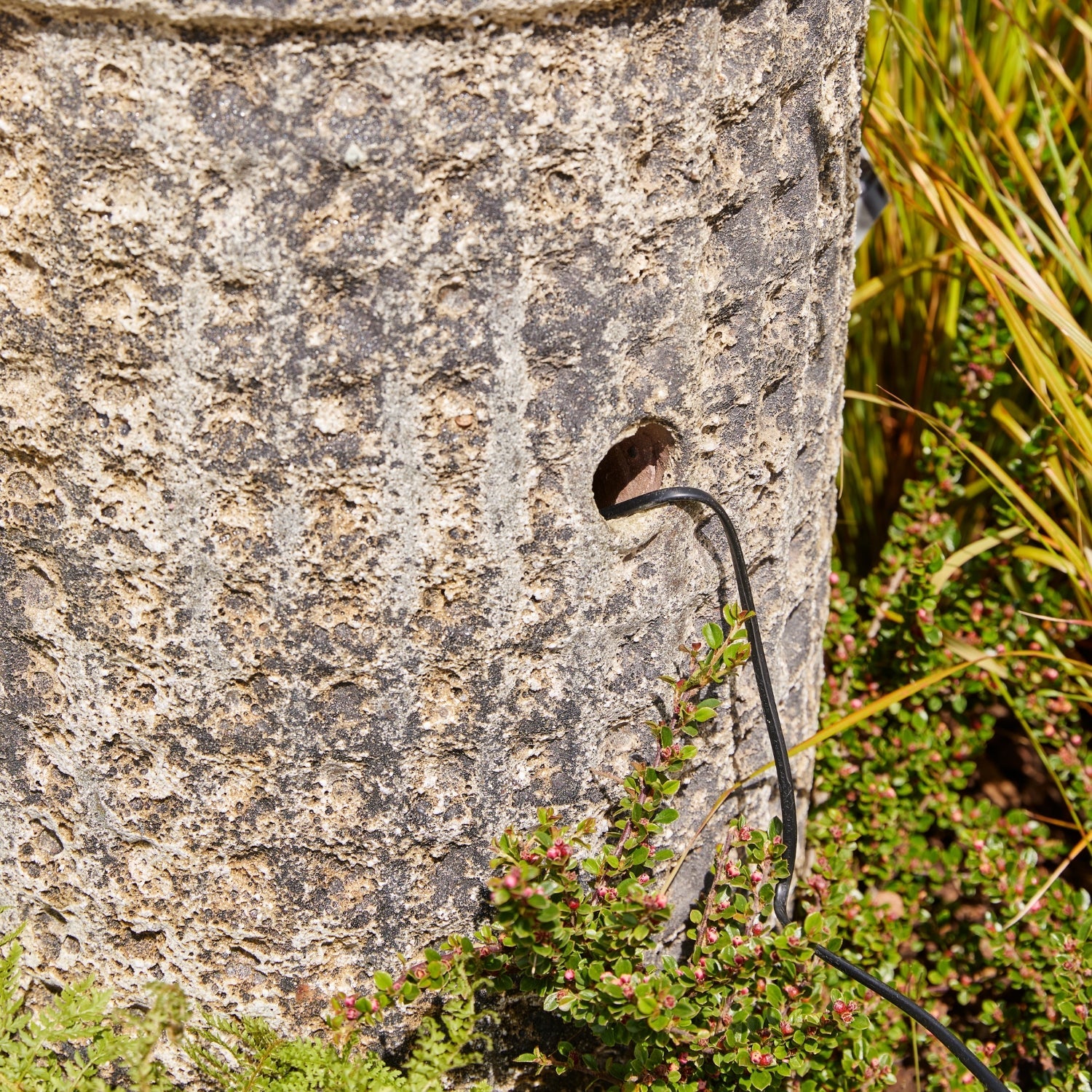 Arden Tall Stone Glaze | Courtyard Water Feature