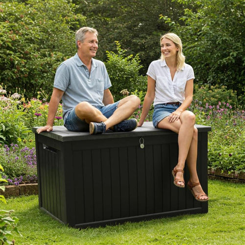 870L Extra Large Outdoor Garden Storage Box – Heavy-Duty Weather-Resistant Wood-Effect Chest with Lock, Gas-Lift Lid & Massive Capacity – Grey