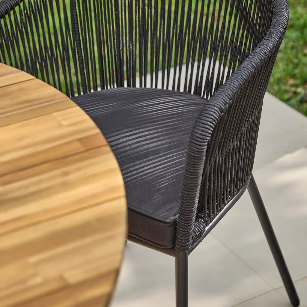 Willow 6 Seater Round Wooden Garden Set with 6 Hali Black Rope Chairs & Round Grey Parasol