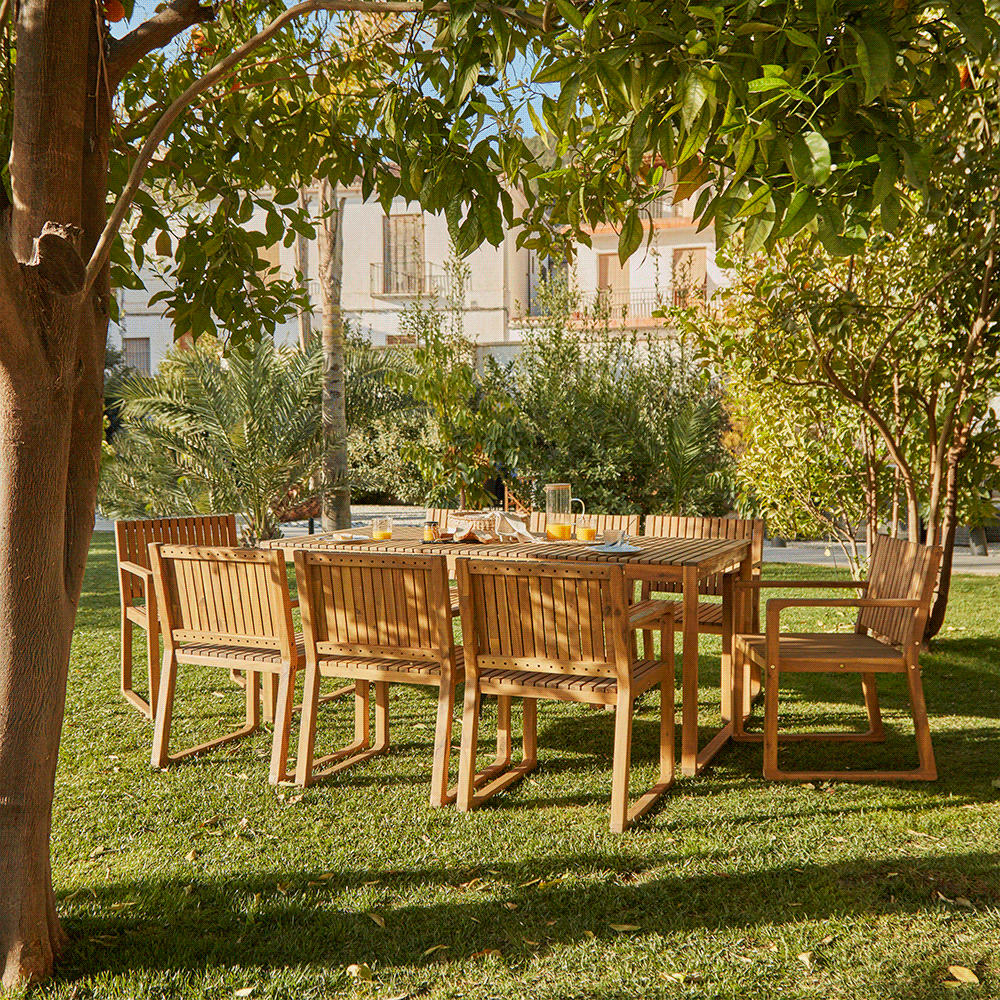 Lennox Table & 8 Lennox Armchairs with Premium Grey Parasol